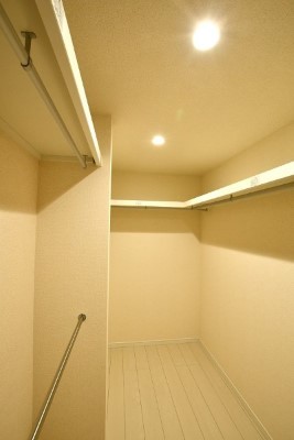 works013 (--400--) (--400--)